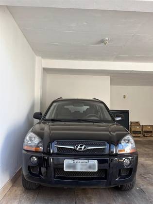 HYUNDAI TUCSON 2.0 MPFI GL 16V 142CV 2WD GASOLINA 4P AUTOMÁTICO HYUNDAI TUCSON 2.0 MPFI GL 16V 142CV 2WD GASOLINA 4P AUTOMÁTICO